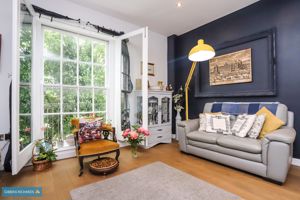 Sitting Room- click for photo gallery